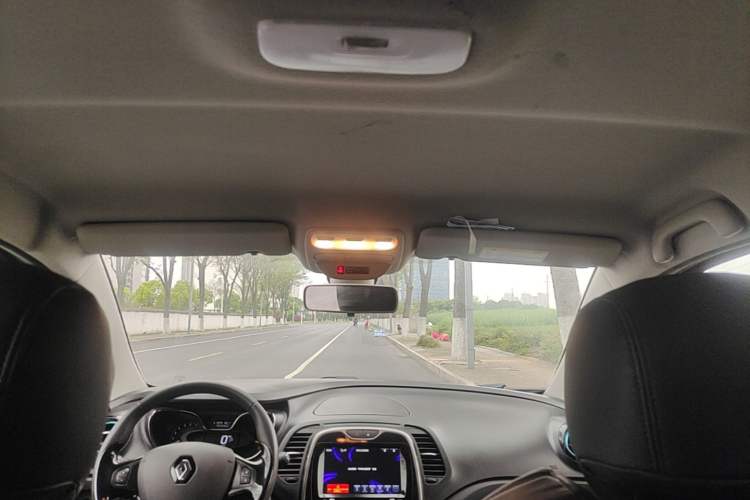 Used Renault Captur 2015 1.2T Automatic Comfort Edition
