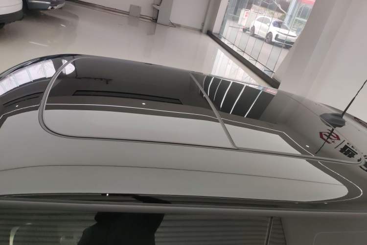 Used MINI MINI 2025 2.0T COOPER S Artist