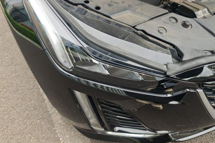 Used Cadillac CT5 2023 28T Luxury Edition (Standard Version) Right Front Headlight