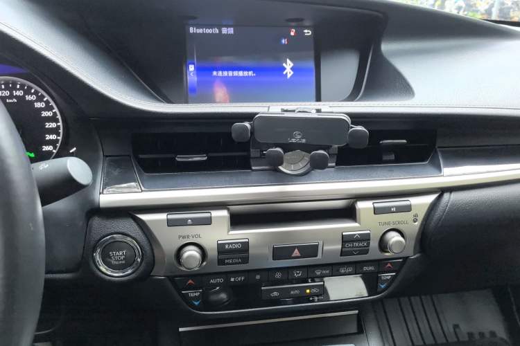Used Lexus ES 2014 250 Elite Edition Audio And AC Panel