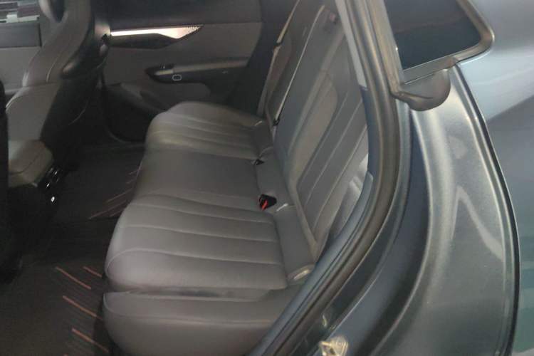 Used Lynk & Co 07 2024 EM-P 126 Long-Range Ultra
