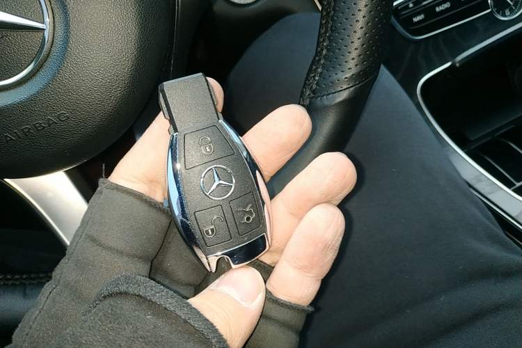 Used Mercedes-Benz C-Class 2017 Restyled C 180 L Fashion Edition Sport Version
