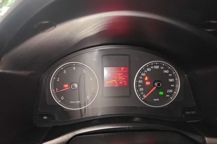 Used Volkswagen Bora 2012 1.6L Automatic Fashion Edition