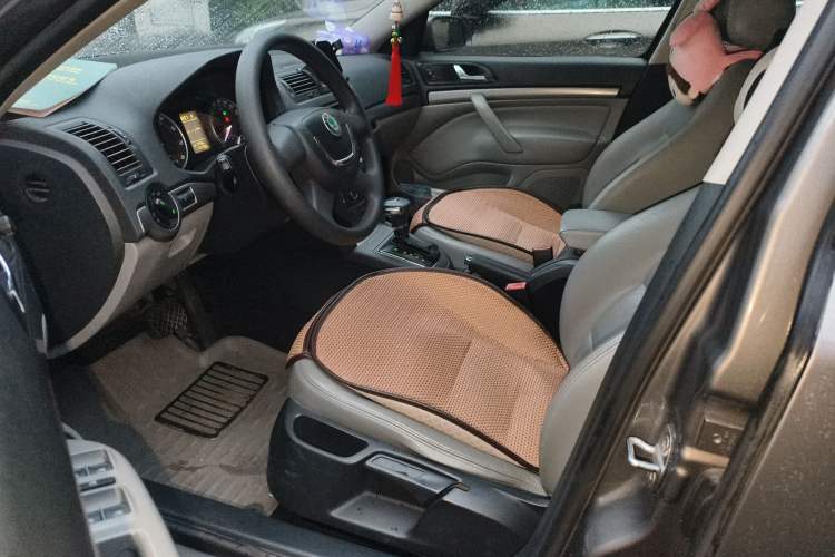 Used Skoda Octavia 2012 1.4TSI DSG Yijun Edition
