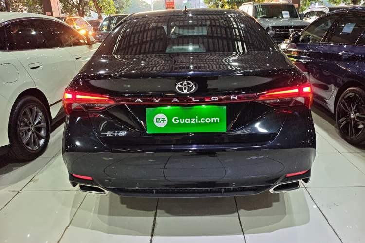 Used Toyota Avalon 2023 2.0L Luxury Edition
