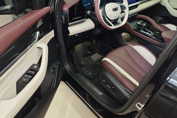 Used Geely Auto Monjaro L 2021 2.0TD DCT EVO Two-Wheel Drive Smart Luxury Version Driver Seat