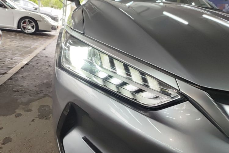 Used BYD Qin PLUS 2021 EV 500KM Luxury Model Right Front Headlight