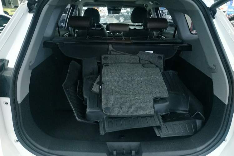 Used Chery Tiggo 8 2019 1.6 TGDI Automatic Prestige Model
