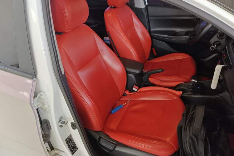 Used Hyundai Celesta 2020 1.6L Automatic GL Enjoyable Edition Right Front Seat