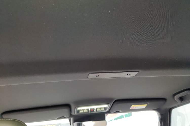 Used iCAR V23 2025 501 Four-Wheel Drive Intelligent Driving Version
