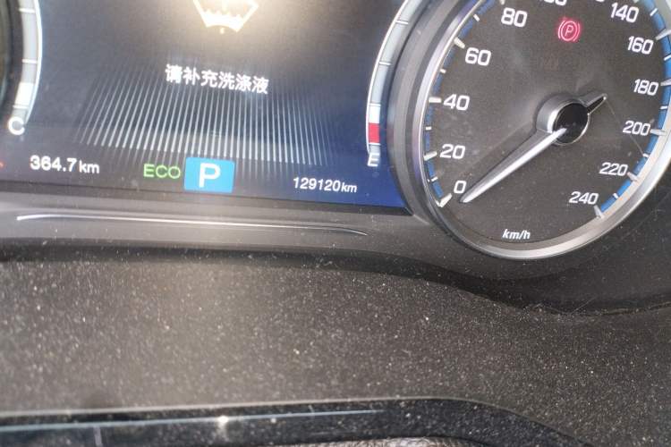 Used GAC Trumpchi M8 2018 320T Flagship Edition Odometer Close Up