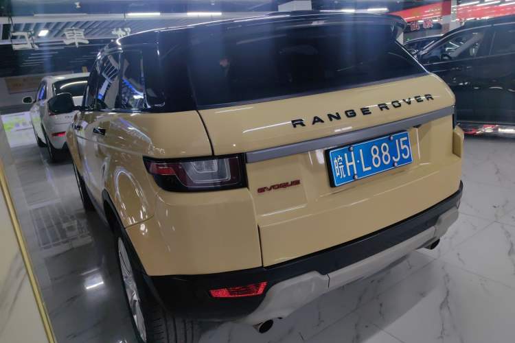 Used Land Rover Range Rover Evoque 2016 2.0T SE Smart Glow Edition
