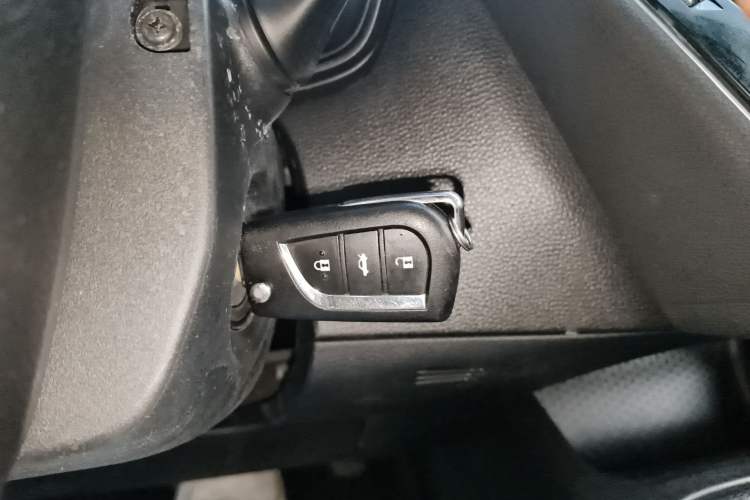 Used Toyota Levin 2021 TNGA 1.5L CVT Entry-Level Model Vehicle Key