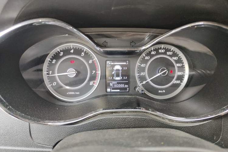 Used Baojun 560 2016 1.8L iAMT Luxury Model Instrument Cluster