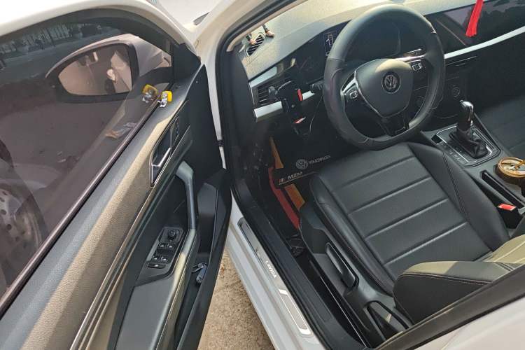 Used Volkswagen Lavida 2019 1.5L Automatic Comfort Edition China VI Standard