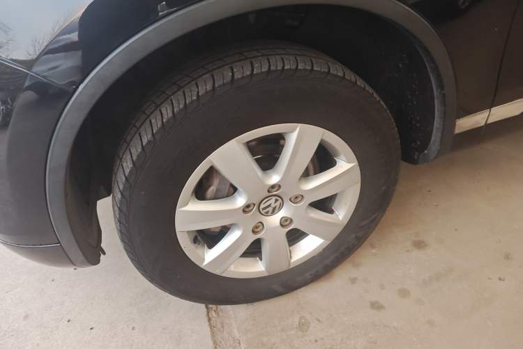 Used Volkswagen Touareg 2011 3.0 TSI Standard Version
