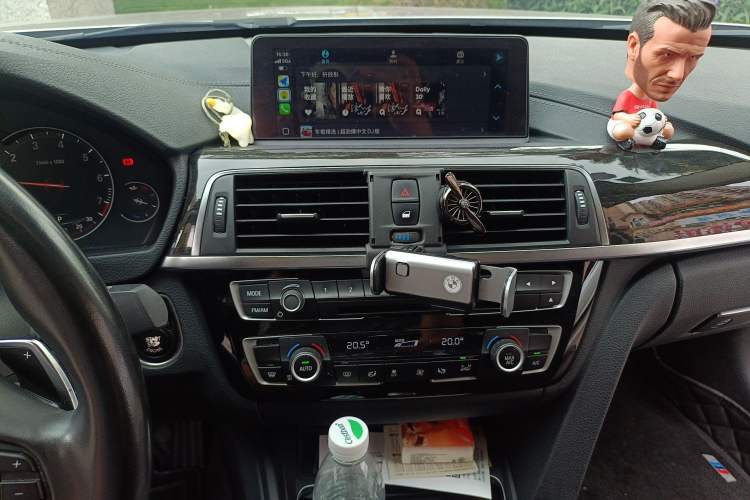 Used BMW 3 Series 2018 320Li Leading Luxury Package
