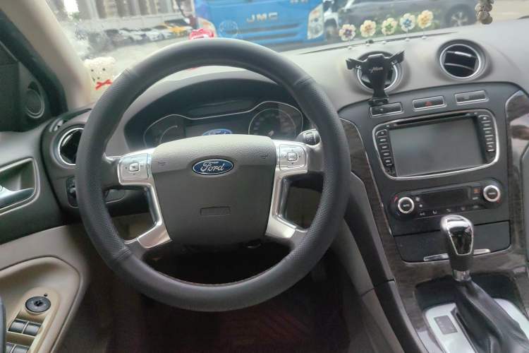 Used Ford Mondeo 2011 2.0L GTDi 200 Fashion Edition
