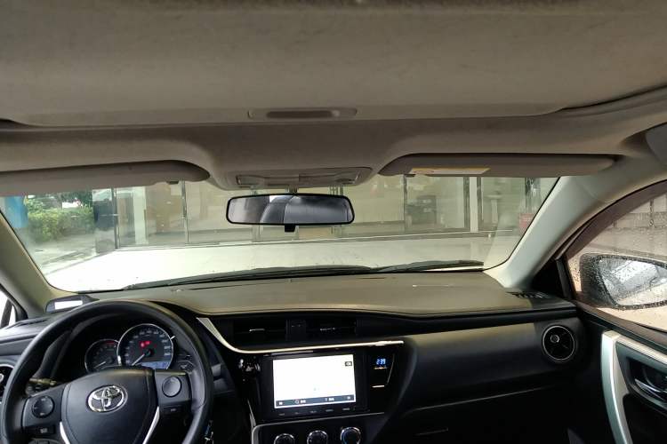 Used Toyota Levin 2017 Revised 185T CVT Leading Edition China V Standard Headliner
