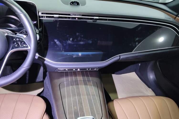 Used Mercedes-Benz E-Class 2024 E 300 L Luxury Model
