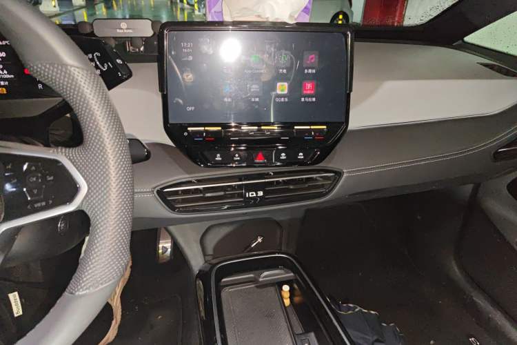 Used Volkswagen ID.3 2024 Pure & Smart Edition Audio And AC Panel