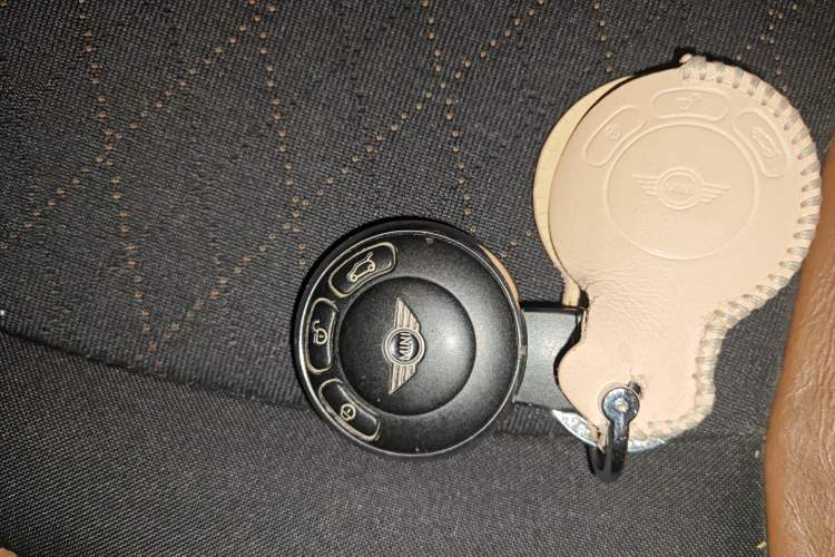 Used MINI 2012 1.6L COOPER Baker Street
