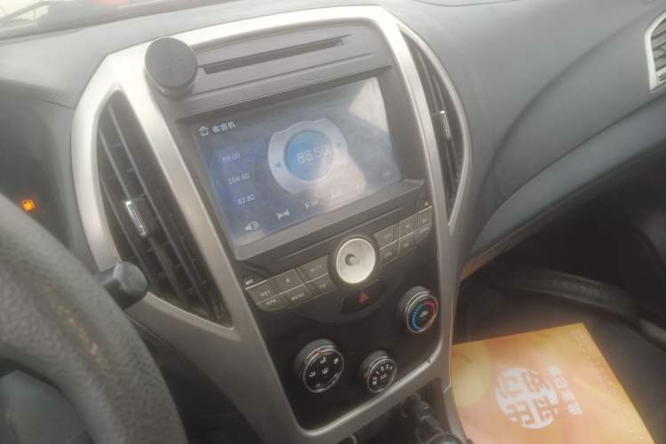 Used BYD F3 2015 Energy-Saving Edition 1.5L Automatic Luxury Model
