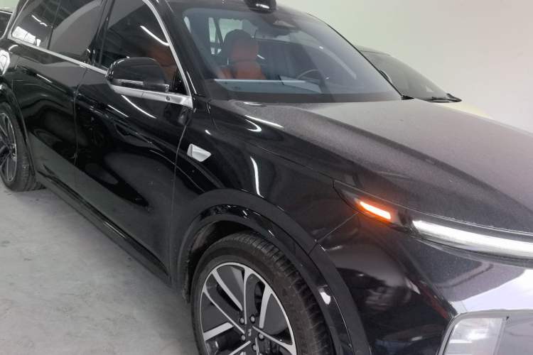 Used Li Auto L9 2024 Ultra Model Front Right 45 Deg