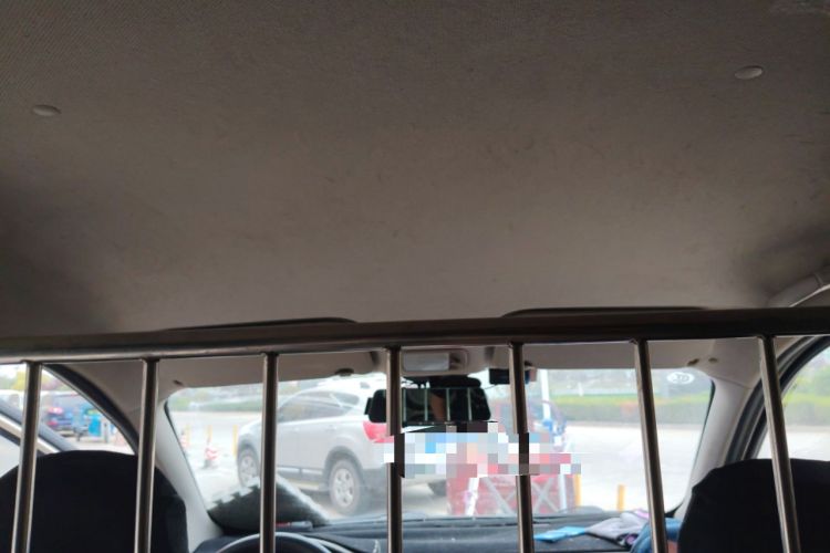 Used Wuling Rongguang V 2018 1.5L Practical Version Headliner