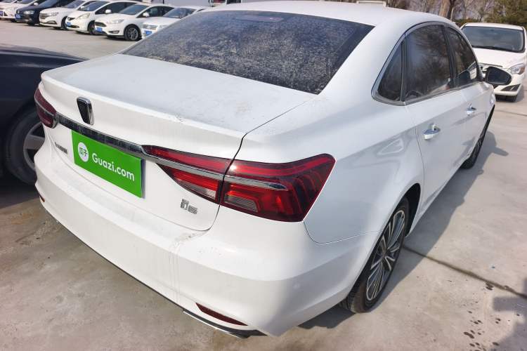 Used Roewe i6 2020 PLUS 1.6L CVT 4G Connected Glory Flagship Edition
