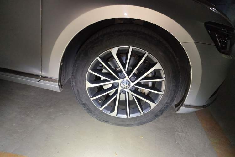 Used Volkswagen Magotan 2020 330TSI DSG Luxury Edition
