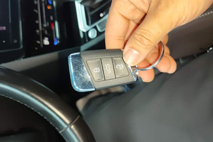 Used Volkswagen Magotan 2020 330TSI DSG Leading Model
