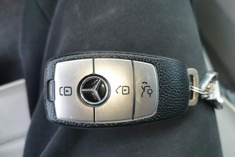 Used Mercedes-Benz M-Class 2012 ML 350 Luxury Edition