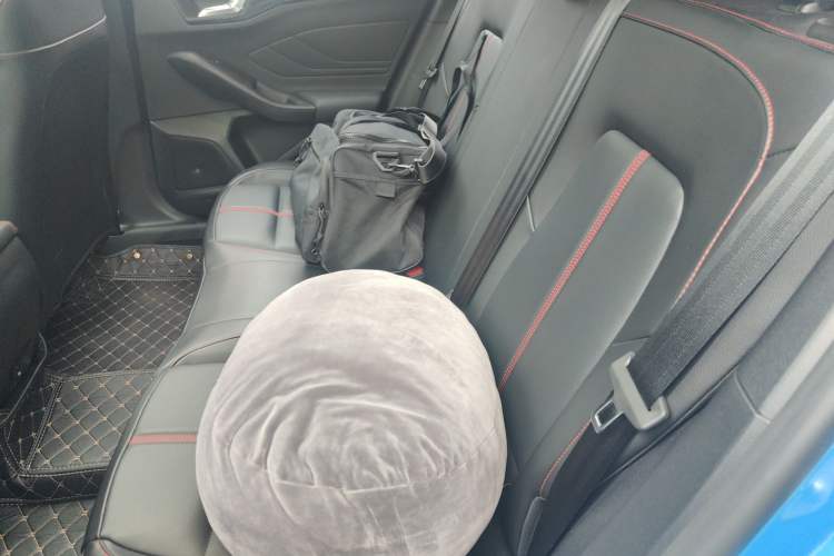 Used Ford Focus 2022 Hatchback EcoBoost 180 Automatic ST Line Left Rear Seat