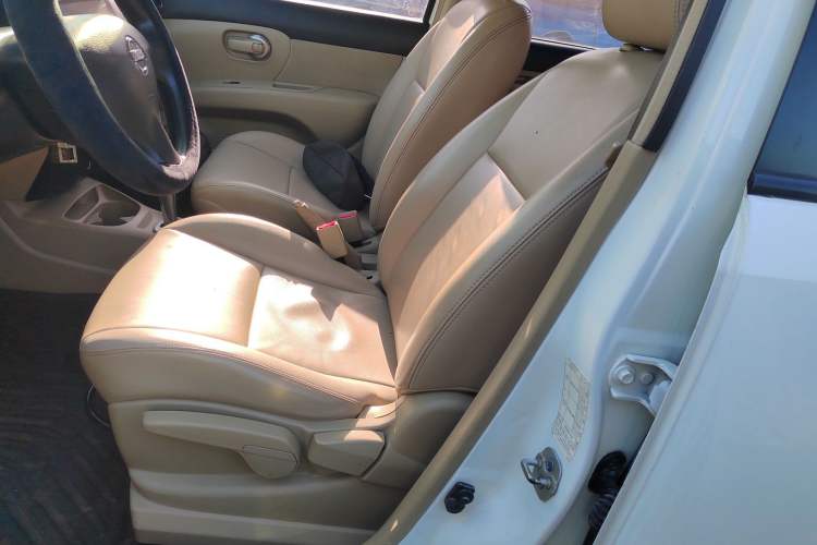 Used Nissan Livina 2015 1.6XE CVT Comfort Edition