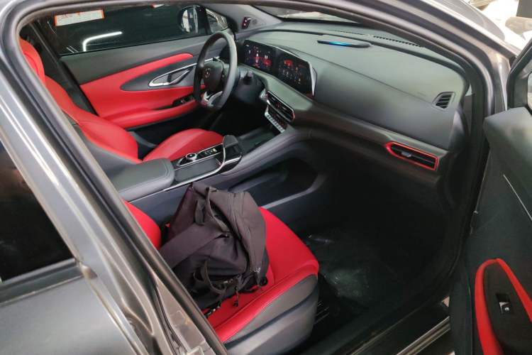 Used Changan UNI-T 2021 1.5T Excellence Model
