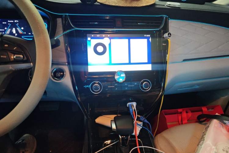 Used CHANGAN OSHAN Cosmos 2022 1.5T Automatic Business Model
