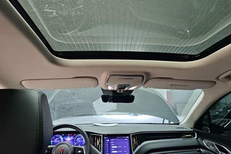 Used Hongqi HS7 PHEV 2024 2.0T PHEV Four-Wheel-Drive Flagship Edition 6 Seats
