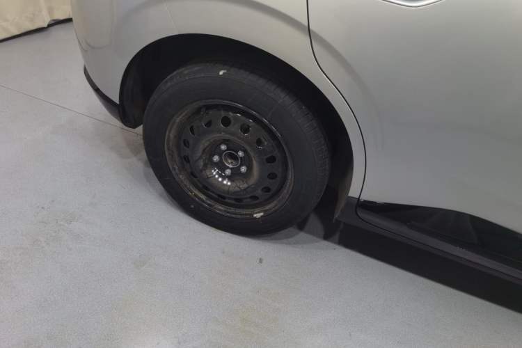 Used ARCFOX T1 2025 Model 425 PRO
