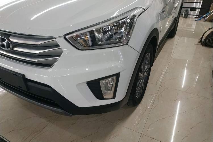 Used Hyundai ix25 2016 1.6T Dual-Clutch Two-Wheel Drive Smart GLS Model
