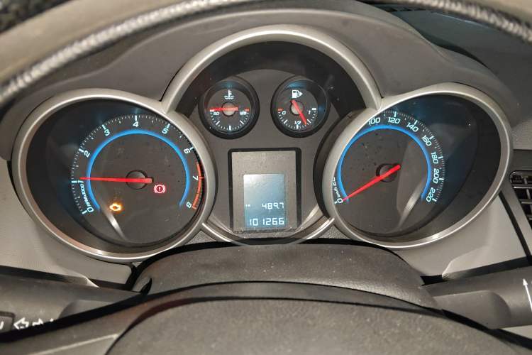 Used Chevrolet Cruze 2013 1.6L SL MT
