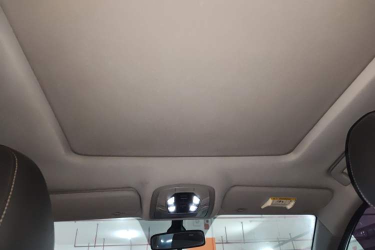 Used Chery Tiggo 8 2020 230TCI Automatic Elite Edition Headliner
