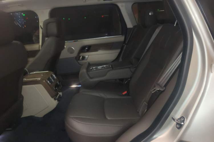 Used Land Rover Range Rover 2018 3.0 SC V6 Vogue Extended-Length Model