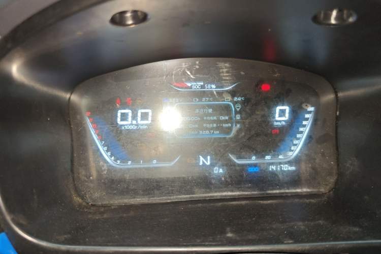 Used Jinbei New Dolphin EV 2023 Comfort-Style Van Corrugated Version 42.3 kWh
