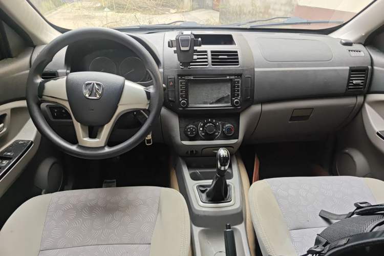 Used BAIC Weiwang M20 2014 1.5L Standard DAM15DL
