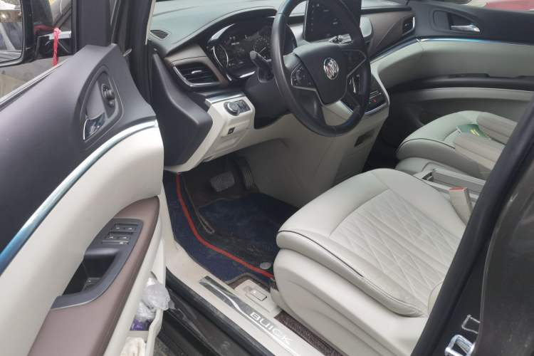 Used Buick GL8 2022 Land Executive Class 652T Prestige Model Interior 3