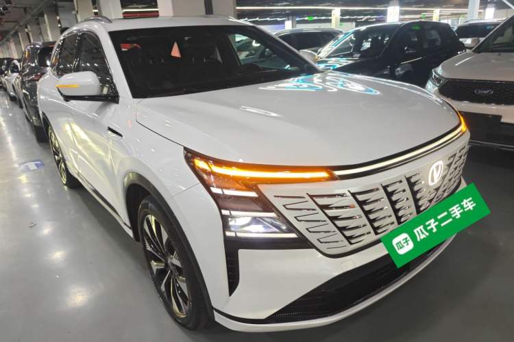 Used CHANGAN CS75 PLUS 2025 4th Generation UItra 2.0T New Blue Whale – Smart & Powerful Version