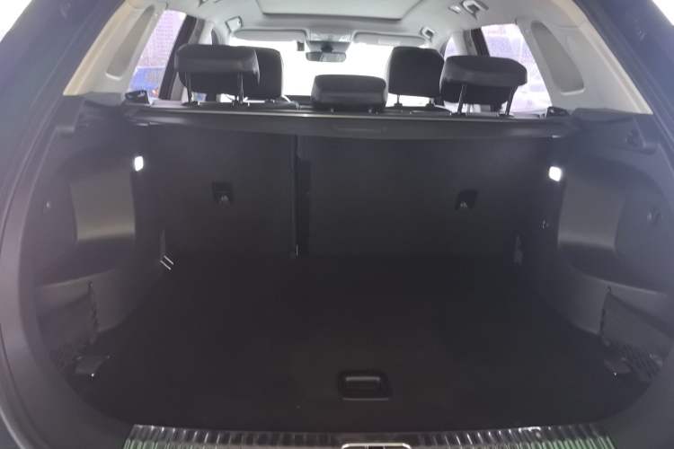 Used Hongqi HS5 2022 Revised Version 2.0T Smart Connect Flagship Edition