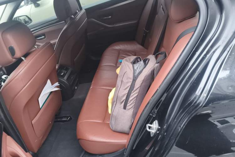 Used BMW 5 Series 2011 535i Sport Edition Left Rear Seat