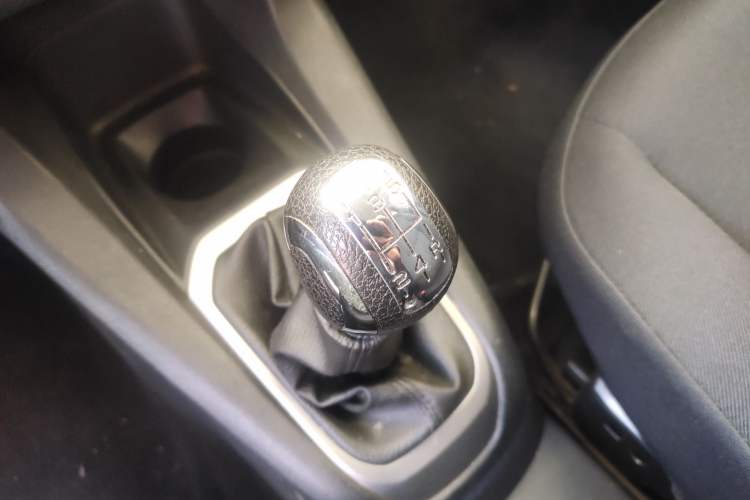 Used Citroen Elysee 2016 1.6L Manual Fashion Edition
